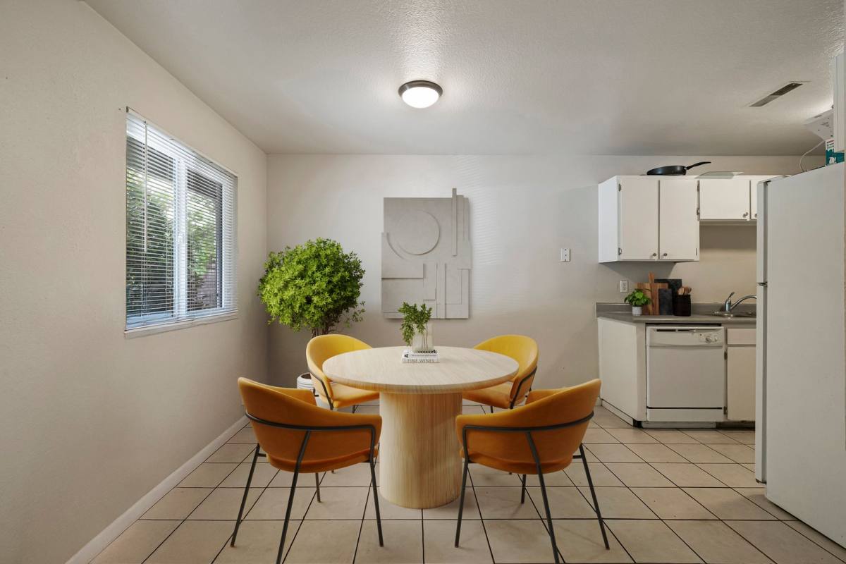 Apartment for rent at 435 Maple St, Chico, CA 95928