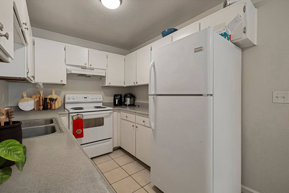 Apartment for rent at 435 Maple St, Chico, CA 95928
