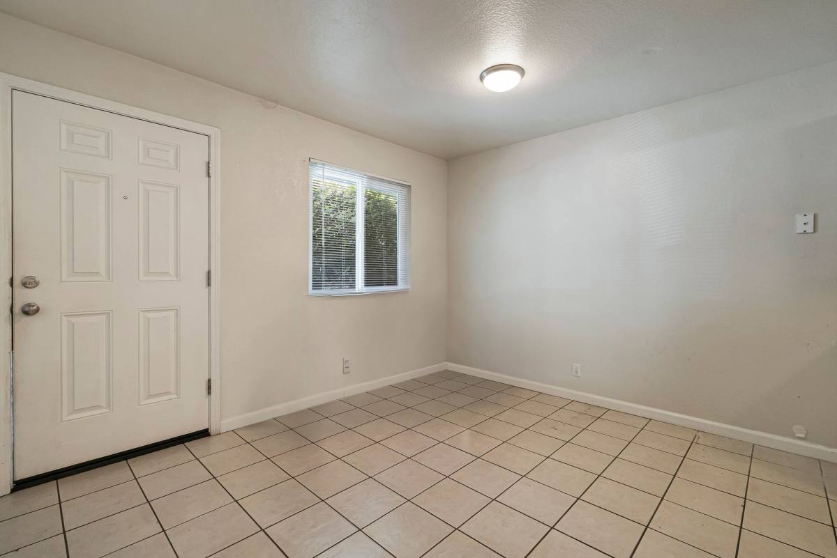 Apartment for rent at 435 Maple St, Chico, CA 95928