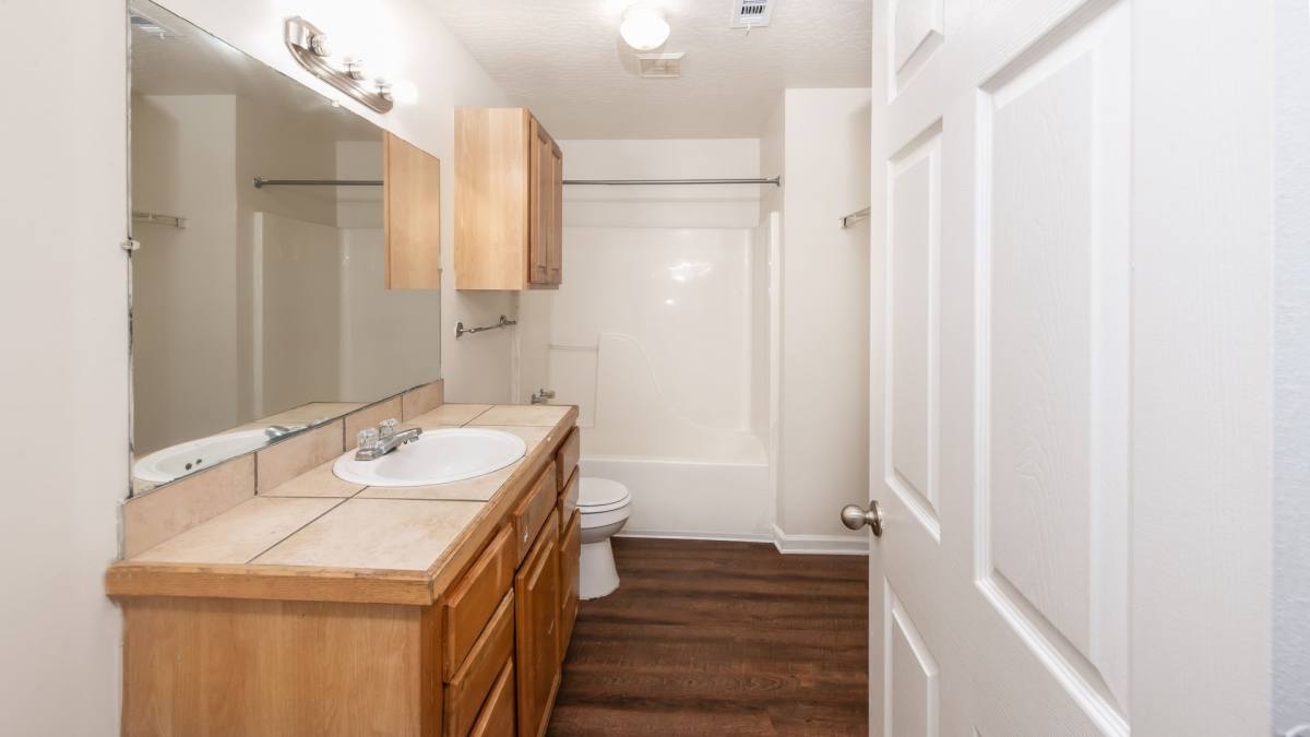 Townhouse for rent at 275 W Hills Dr, Hattiesburg, MS 39402