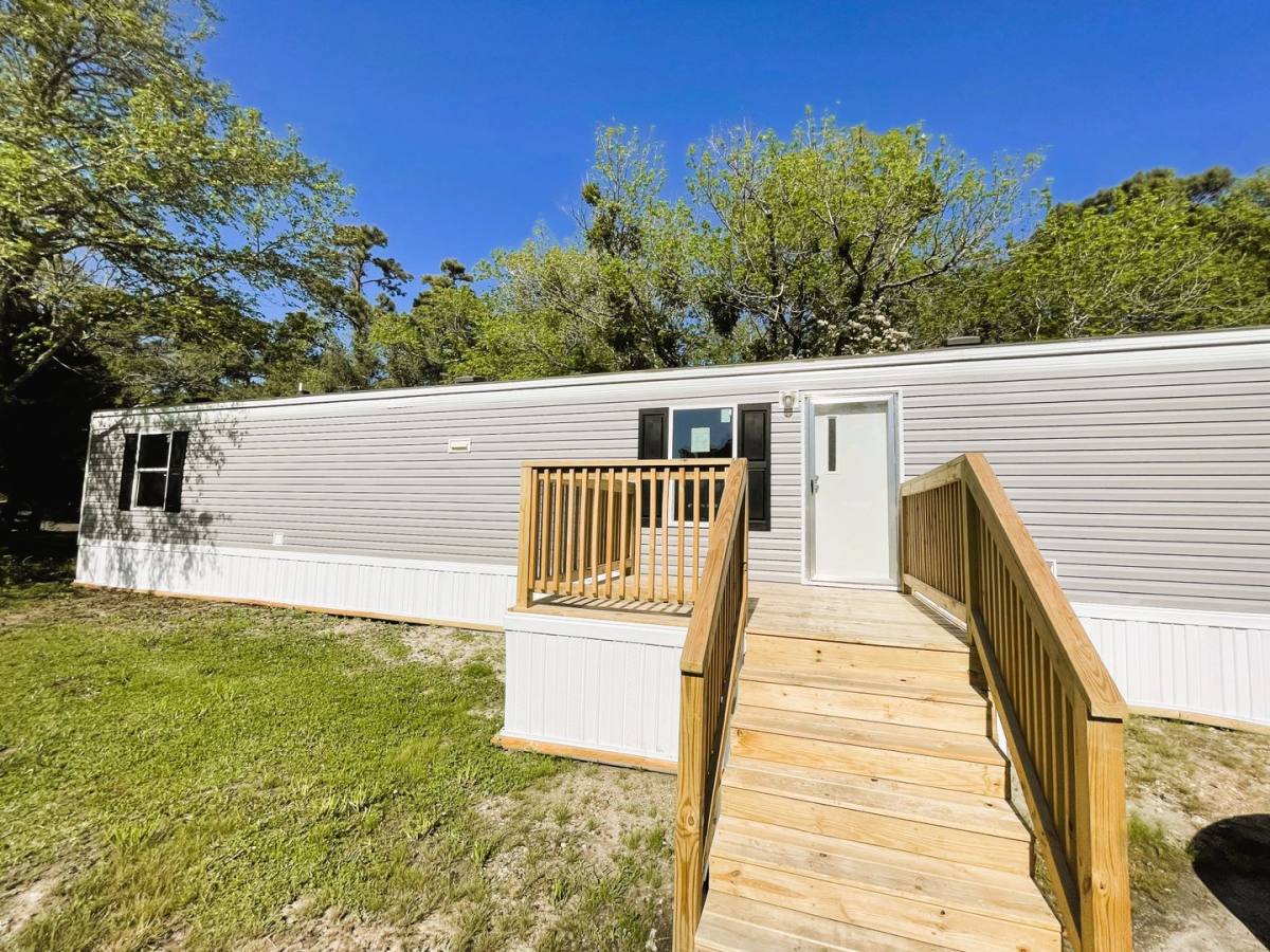 Apartment for rent at 1200 N 20th St, Morehead City, NC 28557