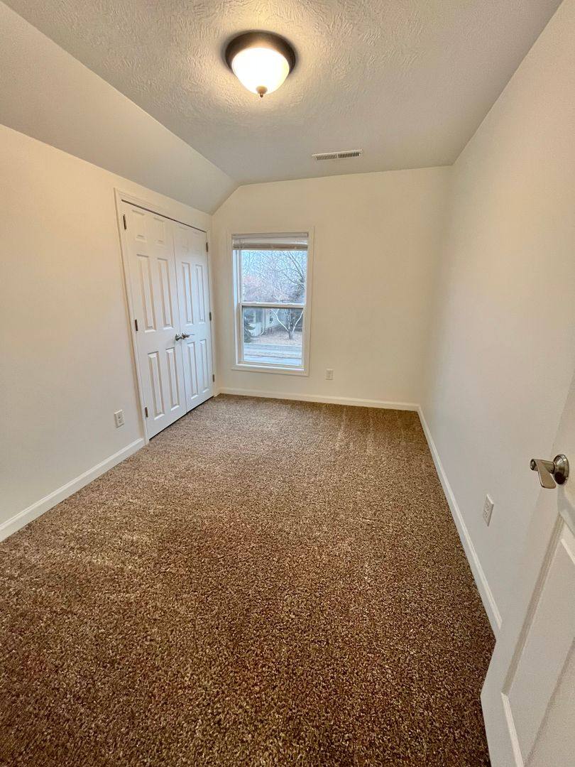 Apartment for rent at 815 W 11th St, Sioux Falls, SD 57104
