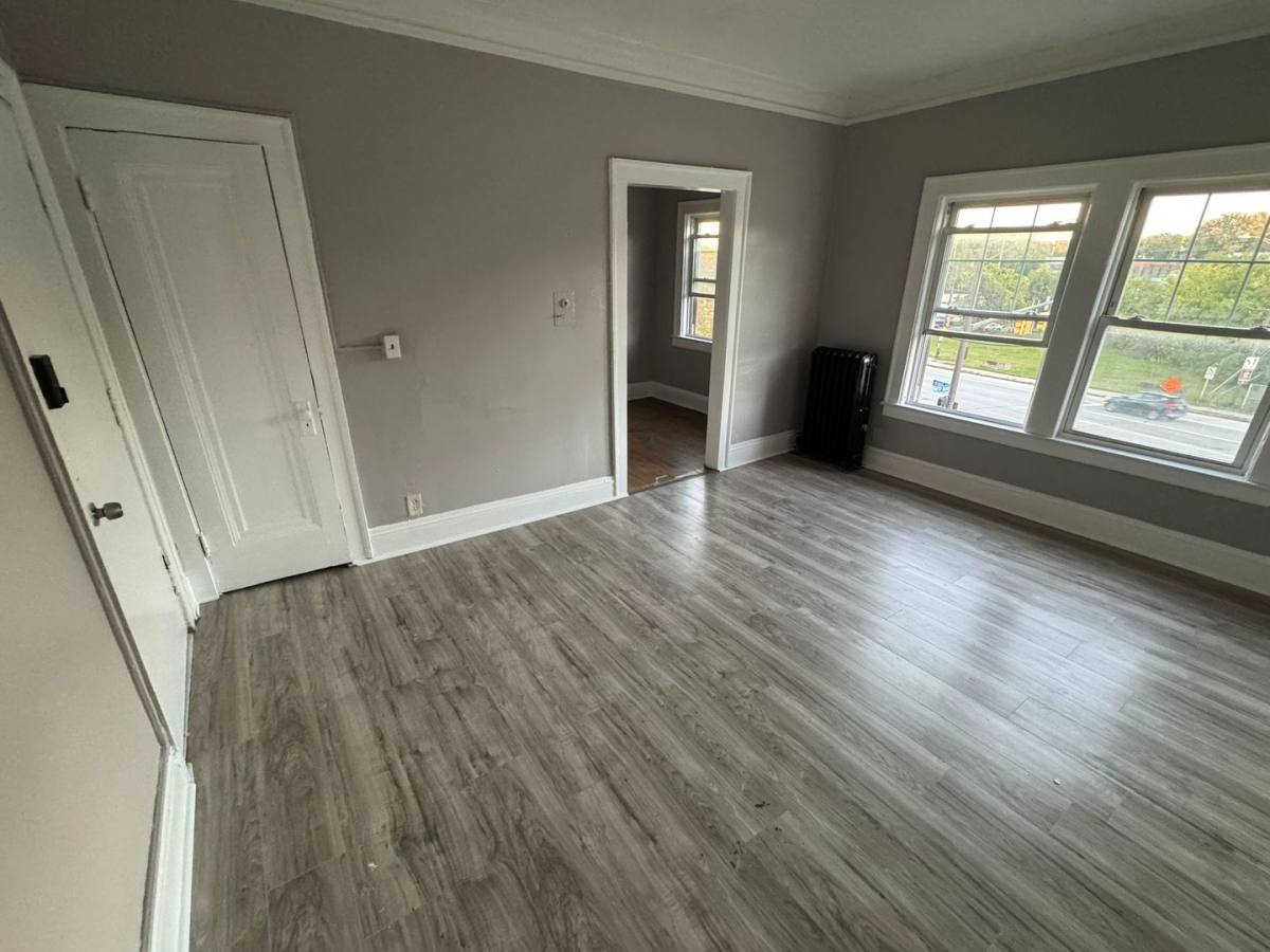 Apartment for rent at 1374 W Blvd, Cleveland, OH 44102
