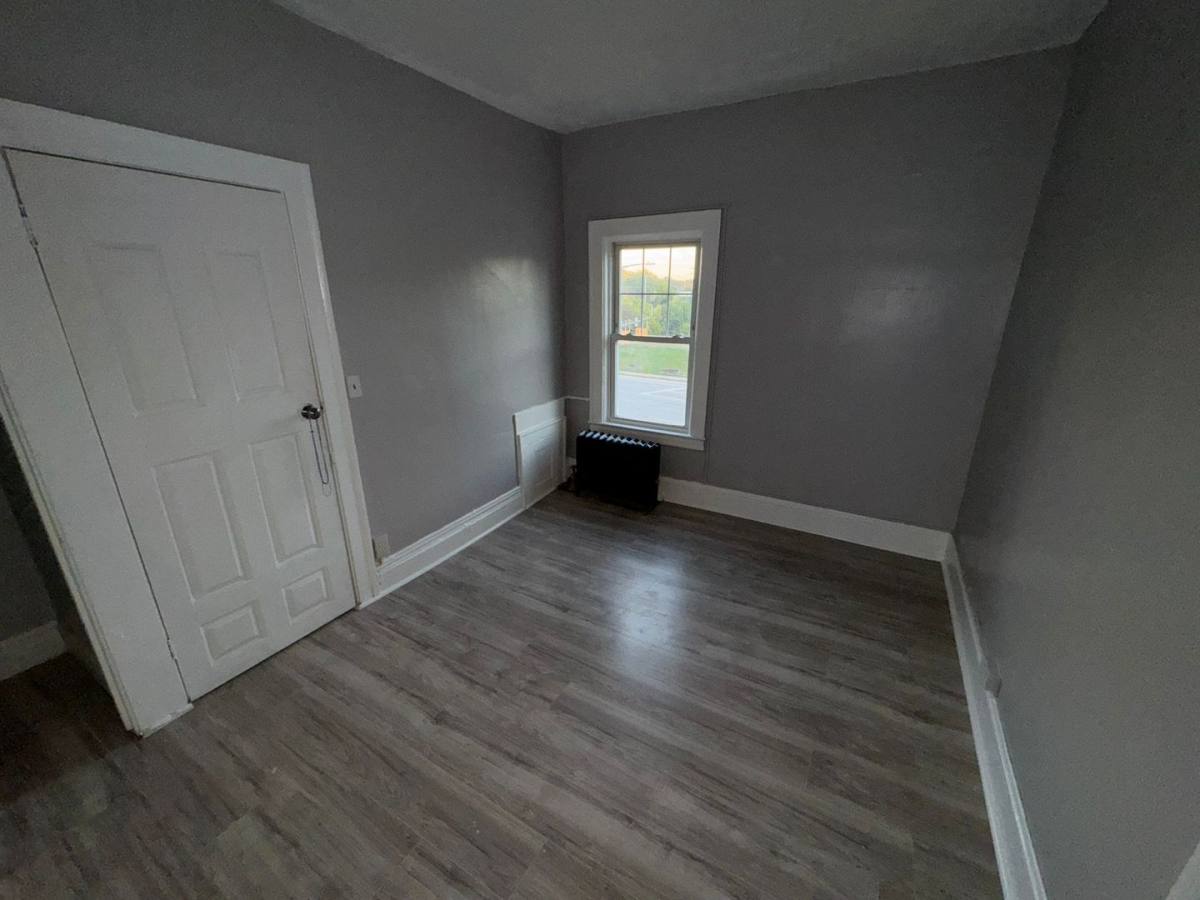 Apartment for rent at 1374 W Blvd, Cleveland, OH 44102