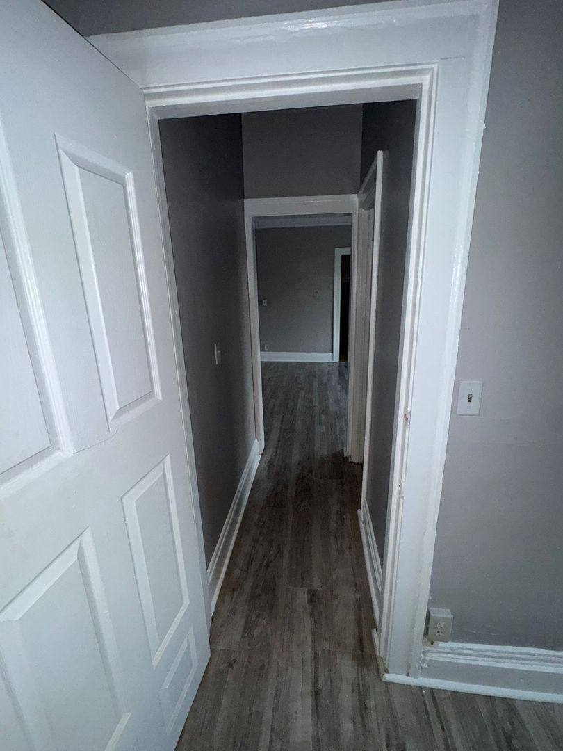 Apartment for rent at 1374 W Blvd, Cleveland, OH 44102