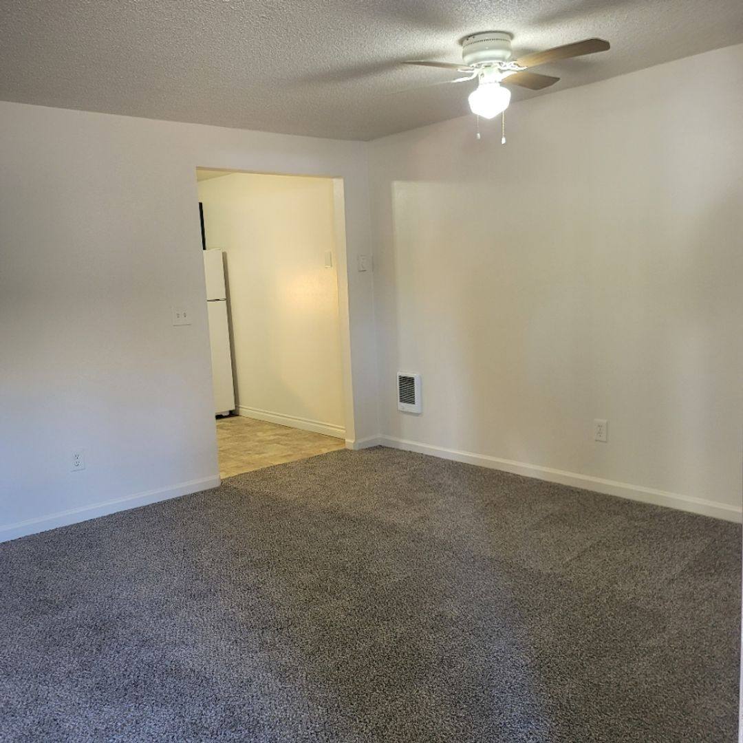 Apartment for rent at 715 E 19th St, Vancouver, WA 98663