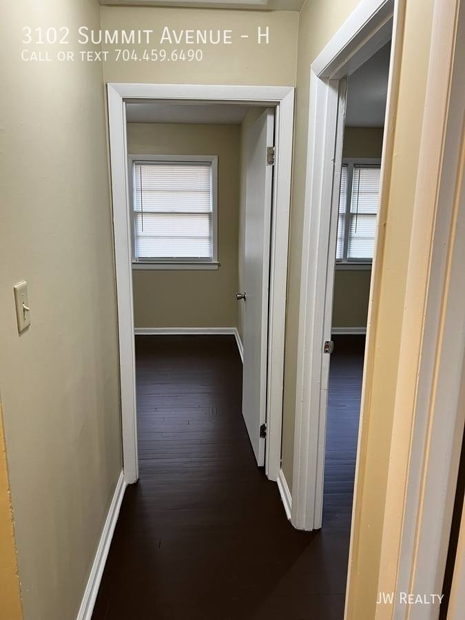 Apartment for rent at 3102 Summit Ave #H, Greensboro, NC 27405