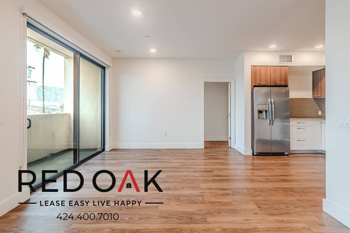 Condo for rent at 5727 La Mirada Ave #309, Los Angeles, CA 90038