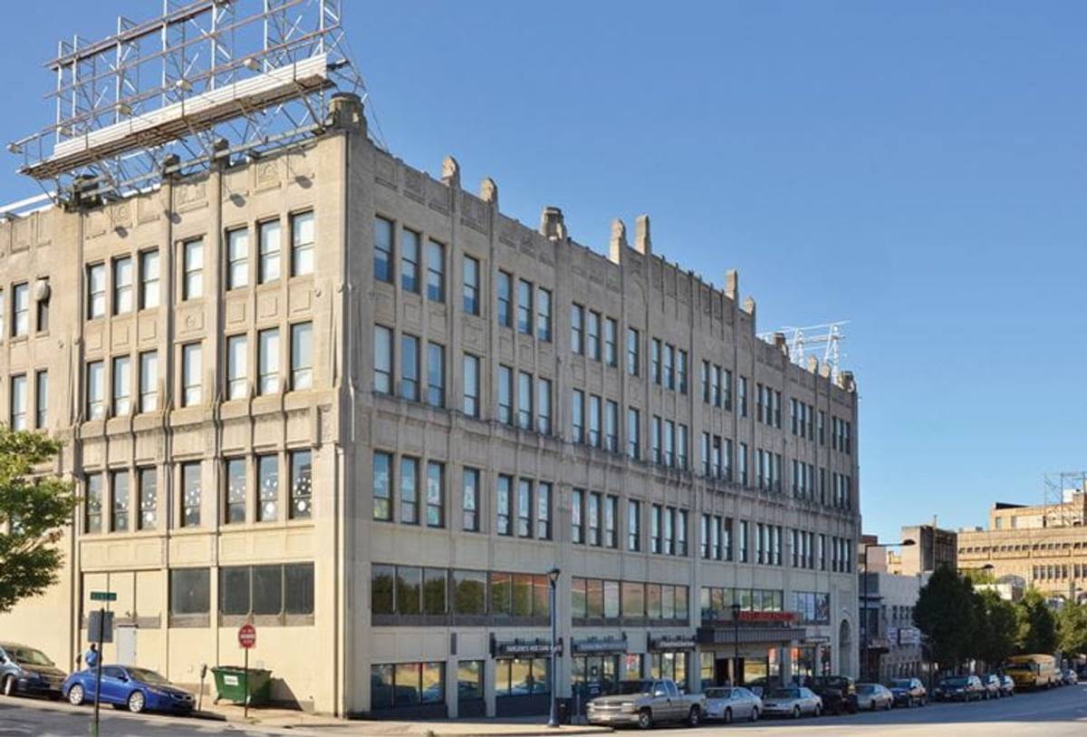 Apartment for rent at 6800 Market St, Upper Darby, PA 19082