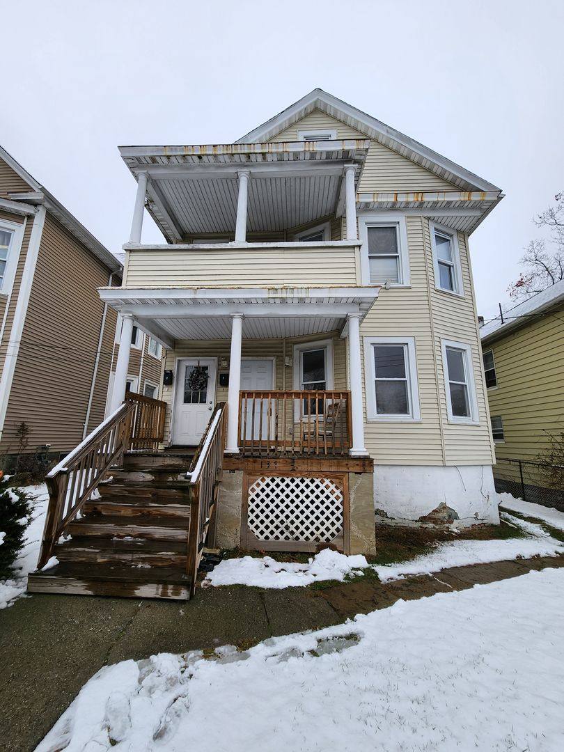Apartment for rent at 137 Washington St, Poughkeepsie, NY 12601