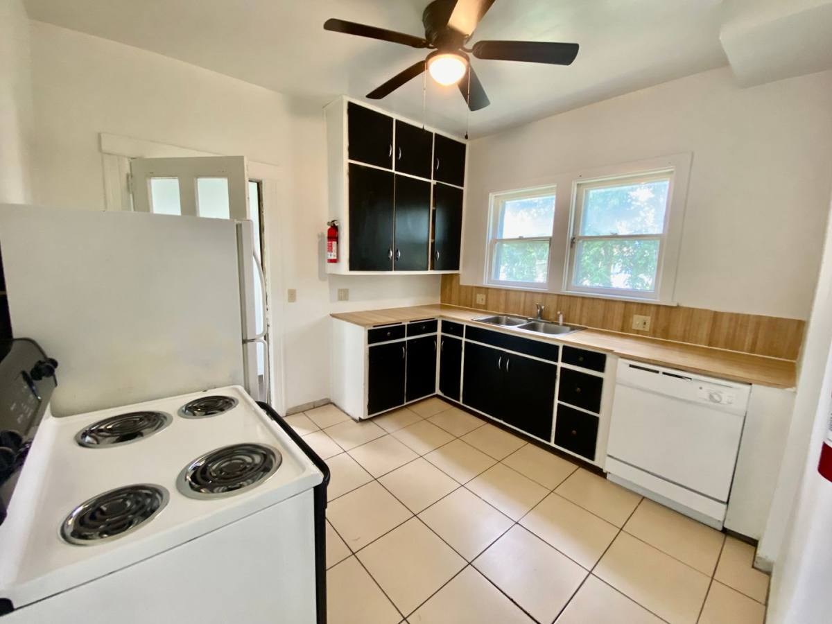 Apartment for rent at 508 N Congress, Ypsilanti, MI 48197