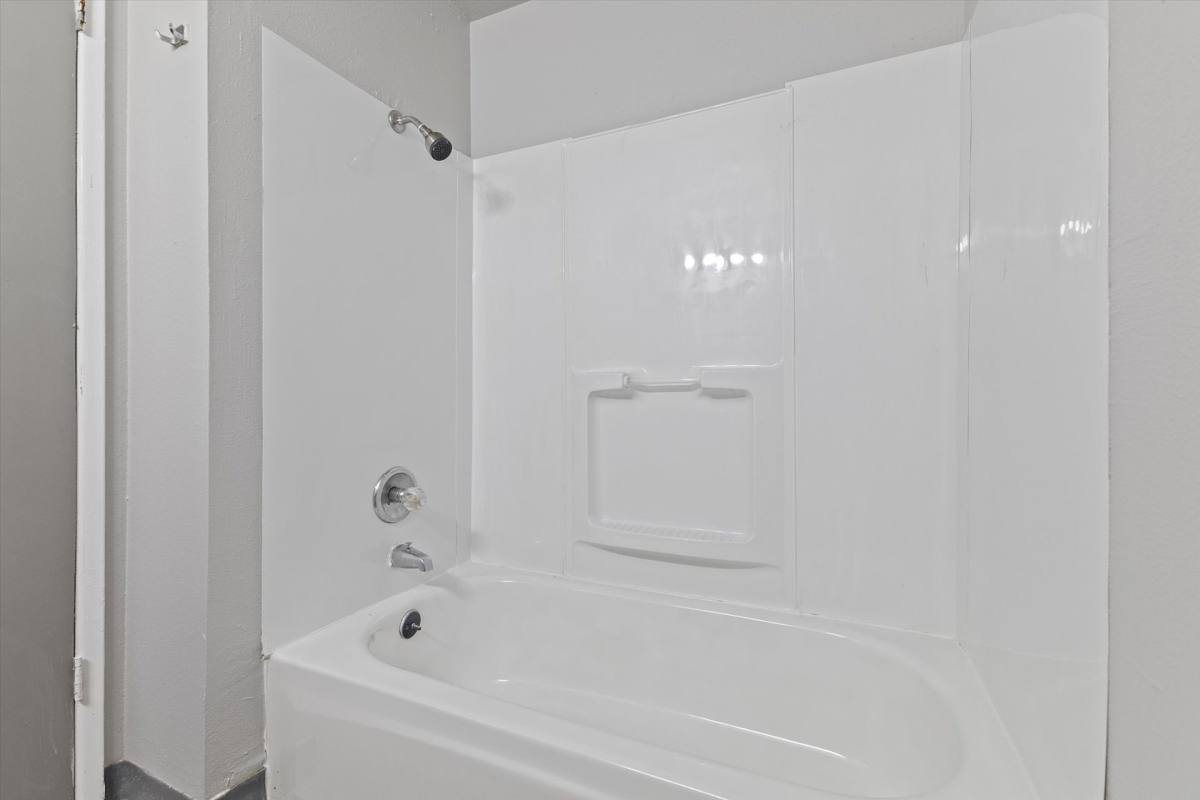 Apartment for rent at 223 NE 162nd Ave, Portland, OR 97230