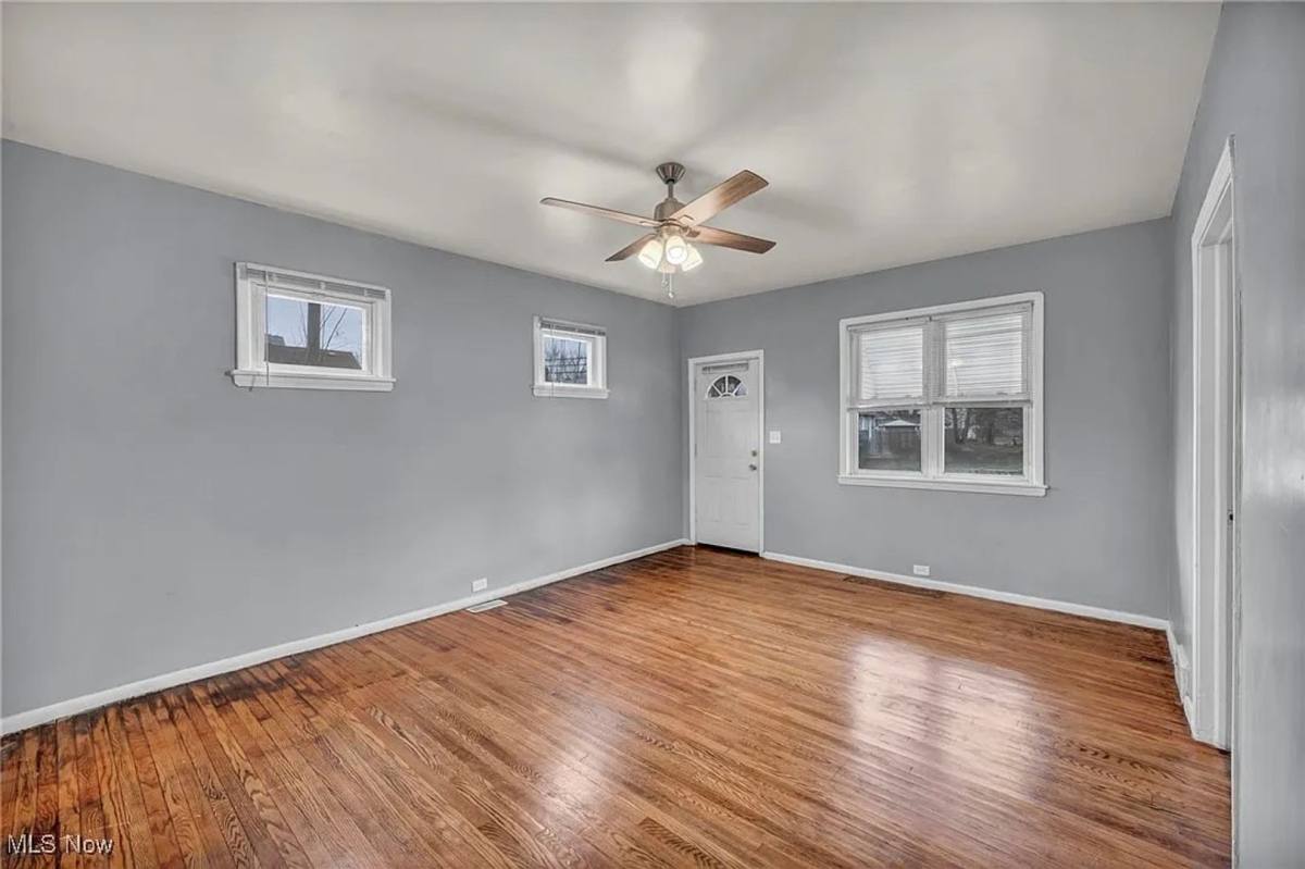 House for rent at 3884 E 54th St, Cleveland, OH 44105