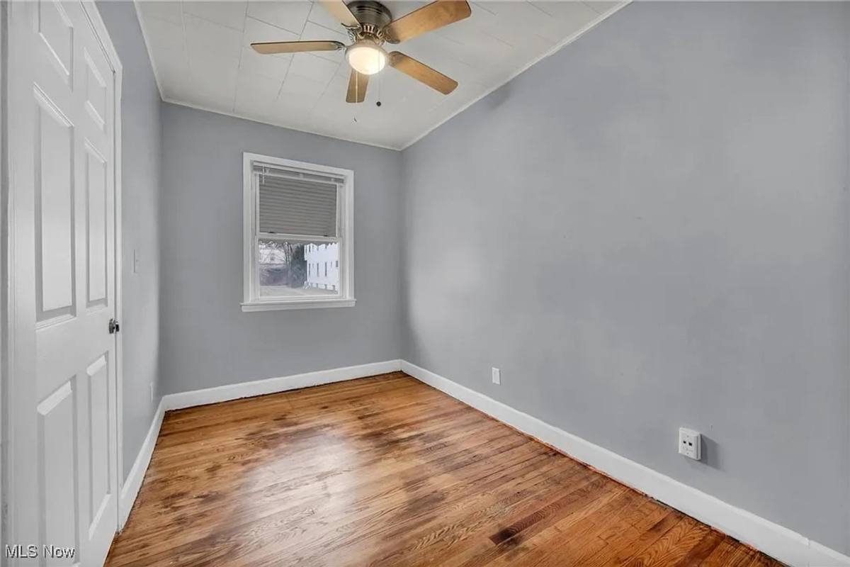 House for rent at 3884 E 54th St, Cleveland, OH 44105