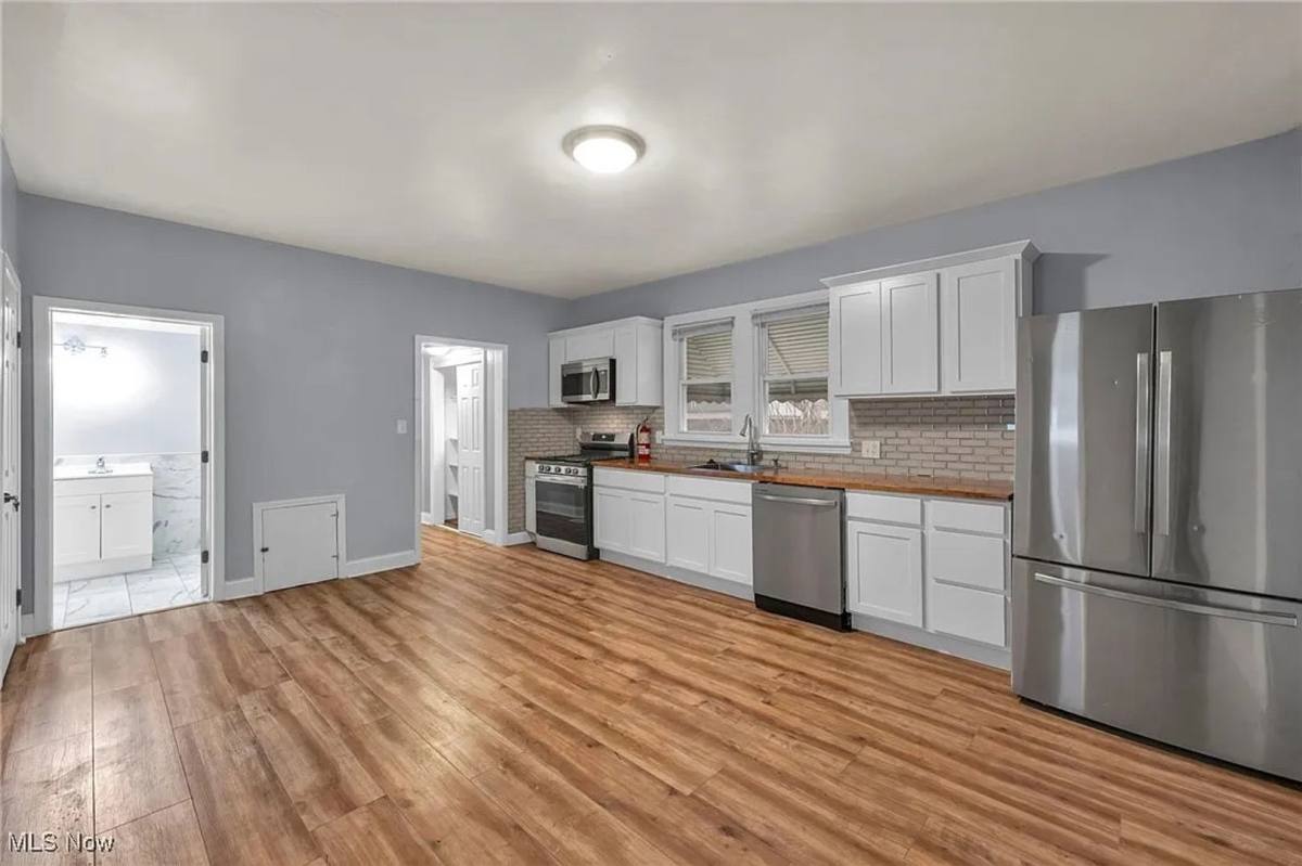 House for rent at 3884 E 54th St, Cleveland, OH 44105