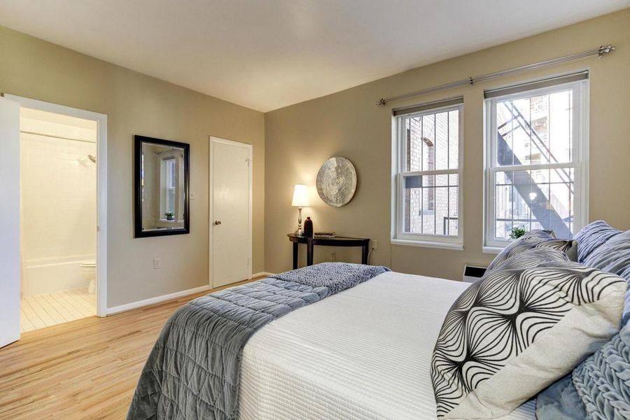Condo for rent at 1811 Vernon St NW #201, Washington, DC 20009