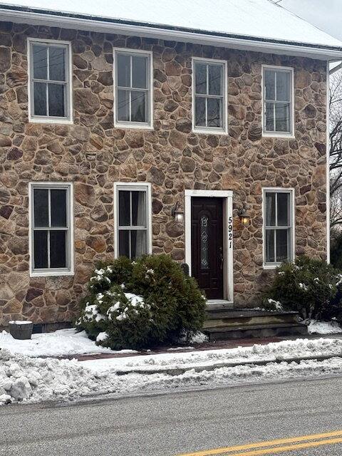 House for rent at 5921 Linglestown Rd, Harrisburg, PA 17112