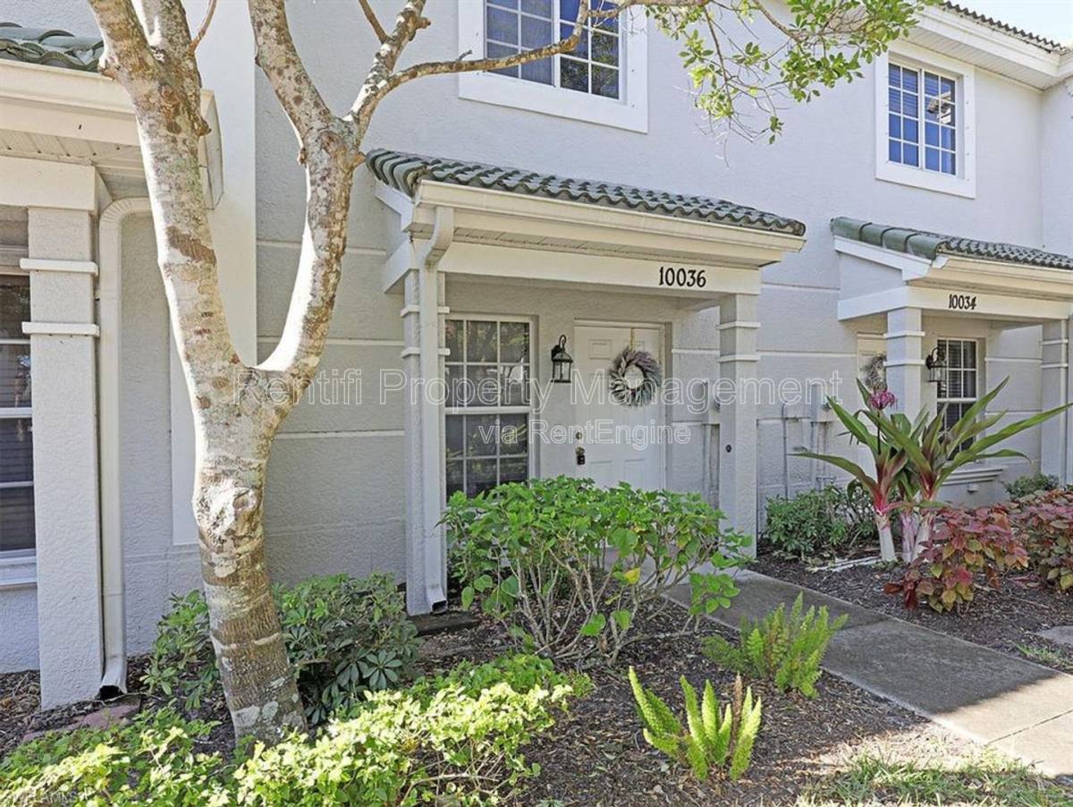 Townhouse for rent at 10036 Poppy Hill Dr, Fort Myers, FL 33966