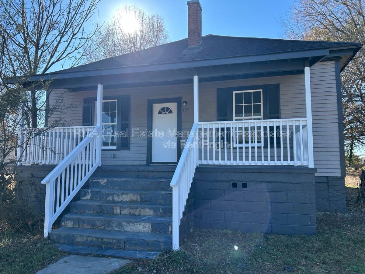 House for rent at 132 Peachtree St, Griffin, GA 30223