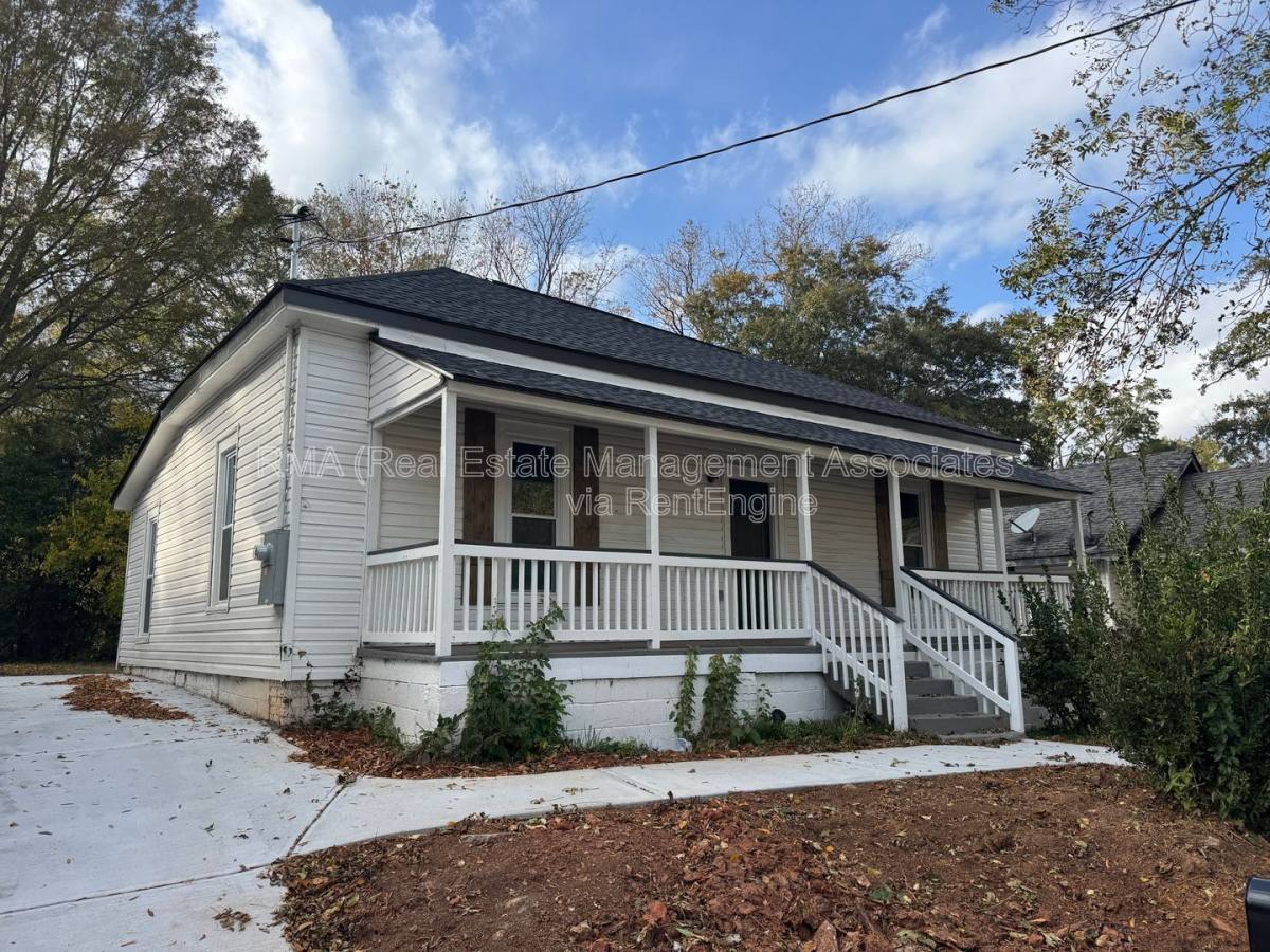 House for rent at 525 N 8th St, Griffin, GA 30223