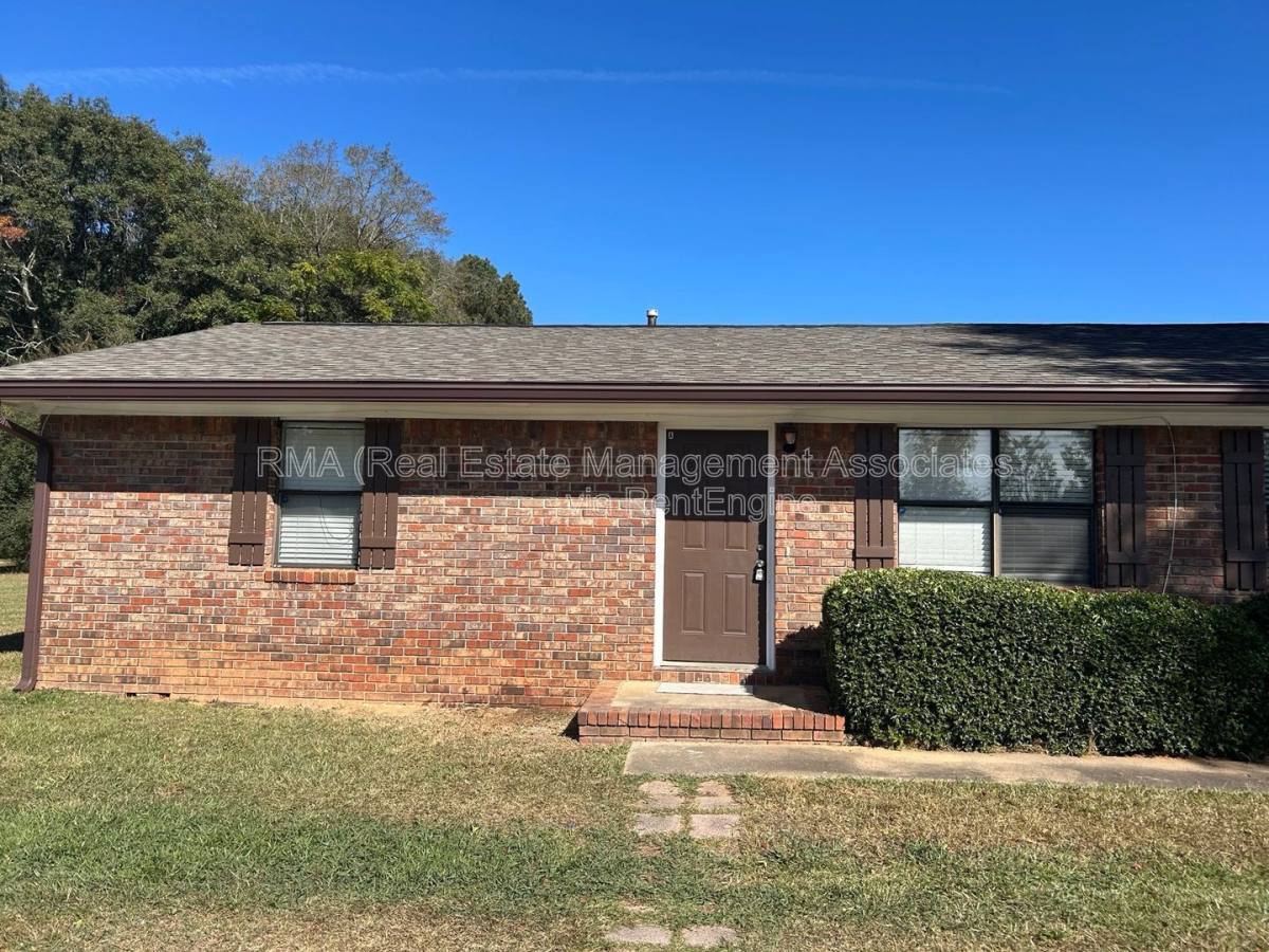 Apartment for rent at 1045 Vineyard Rd #A, Griffin, GA 30223