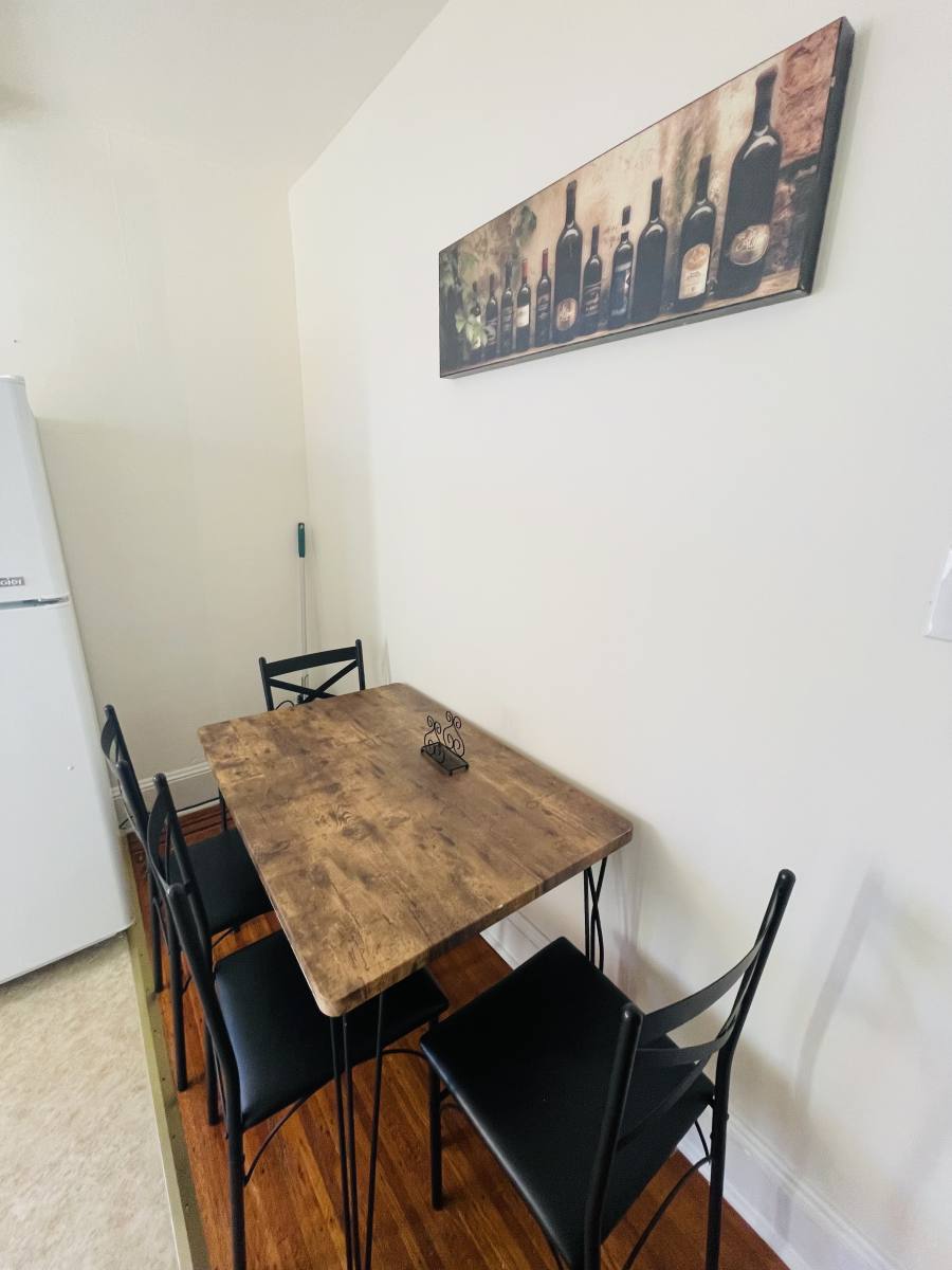 Apartment for rent at 7845 Montgomery Ave #5, Elkins Park, PA 19027