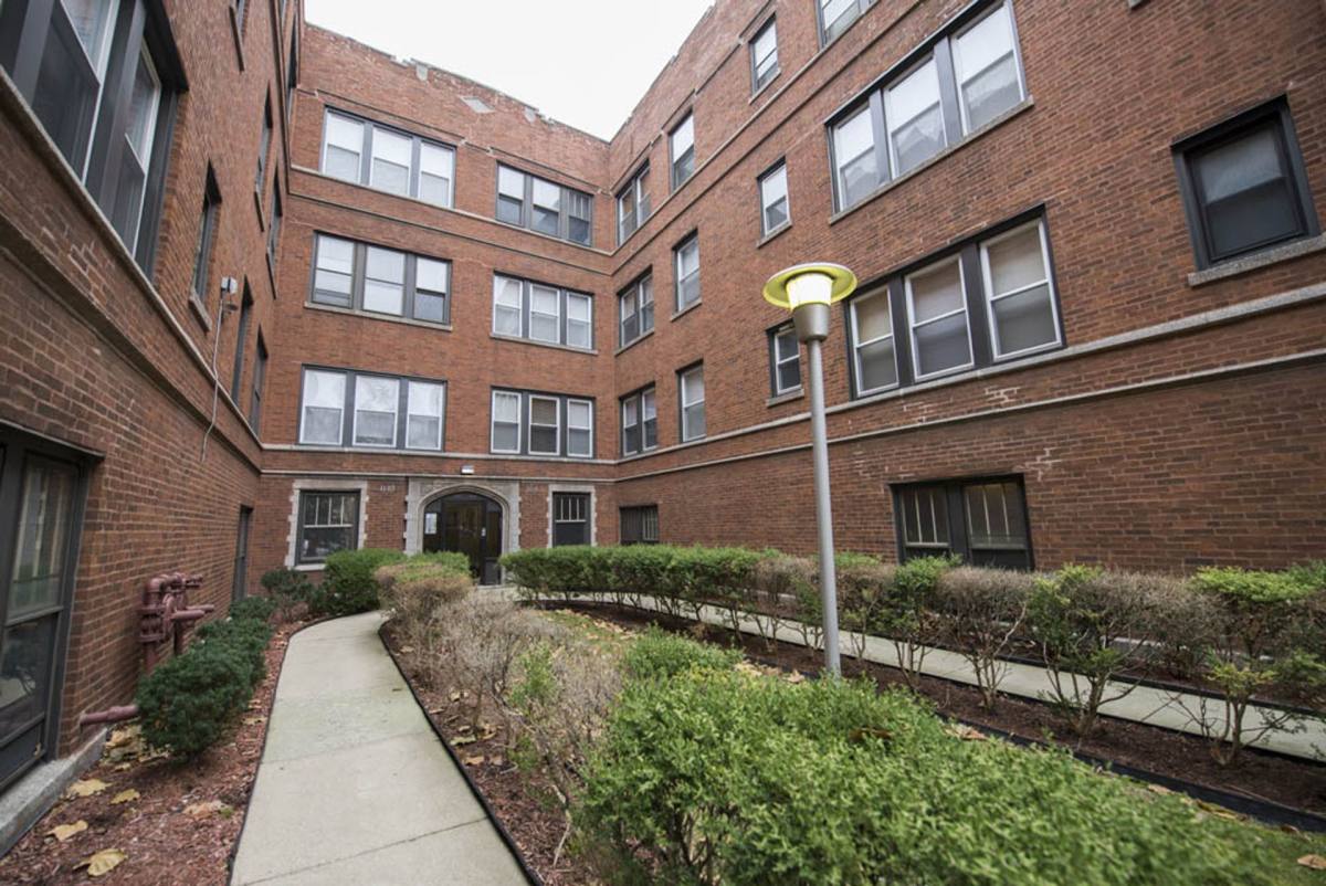 Apartment for rent at 11111 S Vernon, Chicago, IL 60628