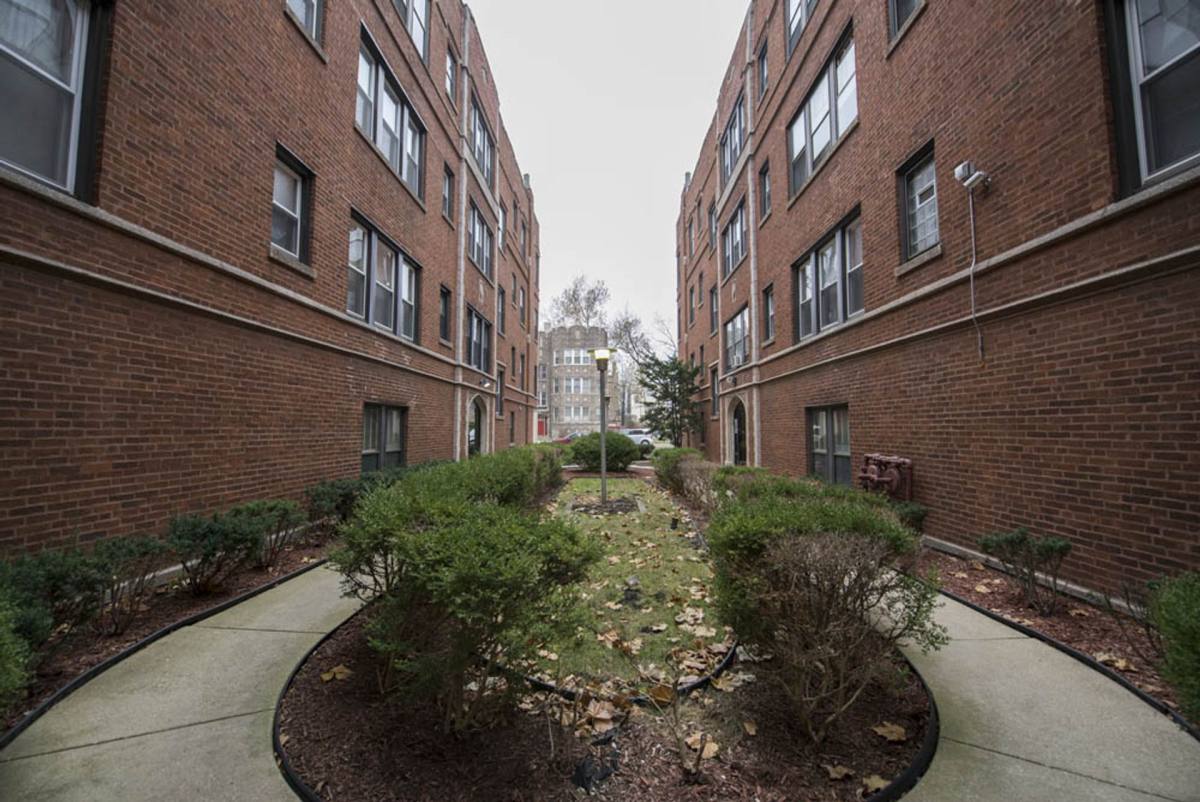 Apartment for rent at 11111 S Vernon, Chicago, IL 60628