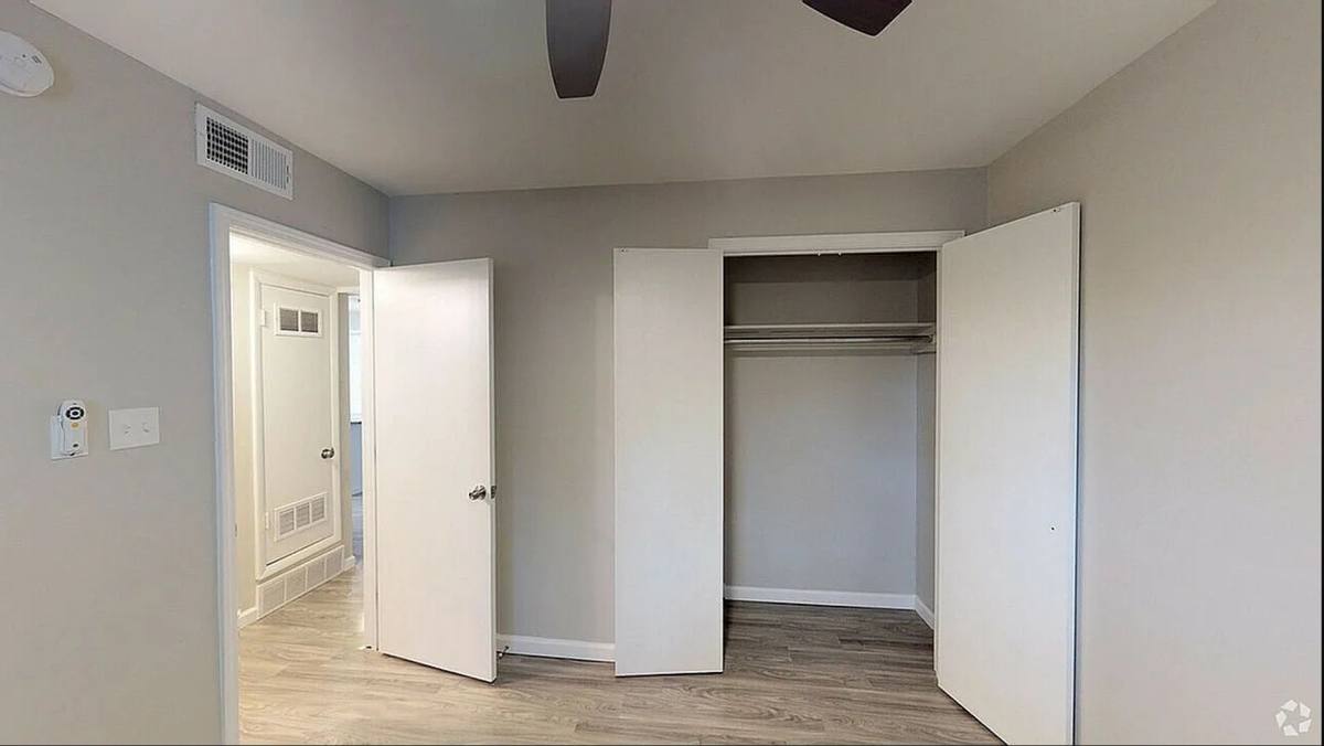 Apartment for rent at 25 S Morrison St, Memphis, TN 38104