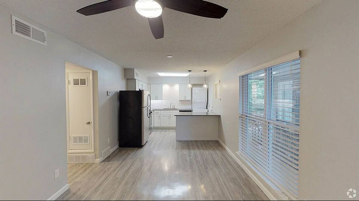 Apartment for rent at 25 S Morrison St, Memphis, TN 38104