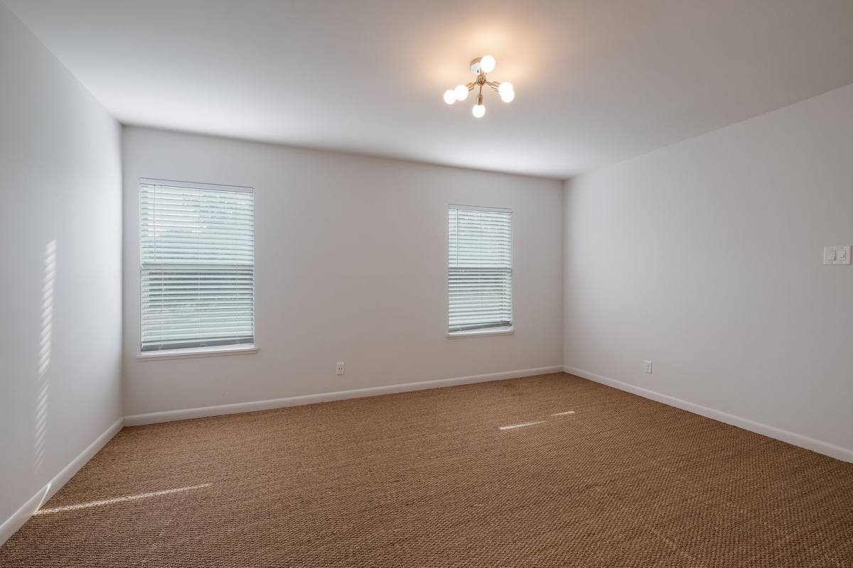 Apartment for rent at 442 E Huisache Ave, San Antonio, TX 78212