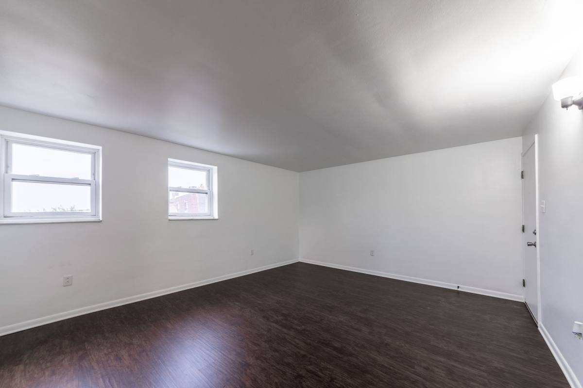 Apartment for rent at 601 E Warrington Ave, Pittsburgh, PA 15210