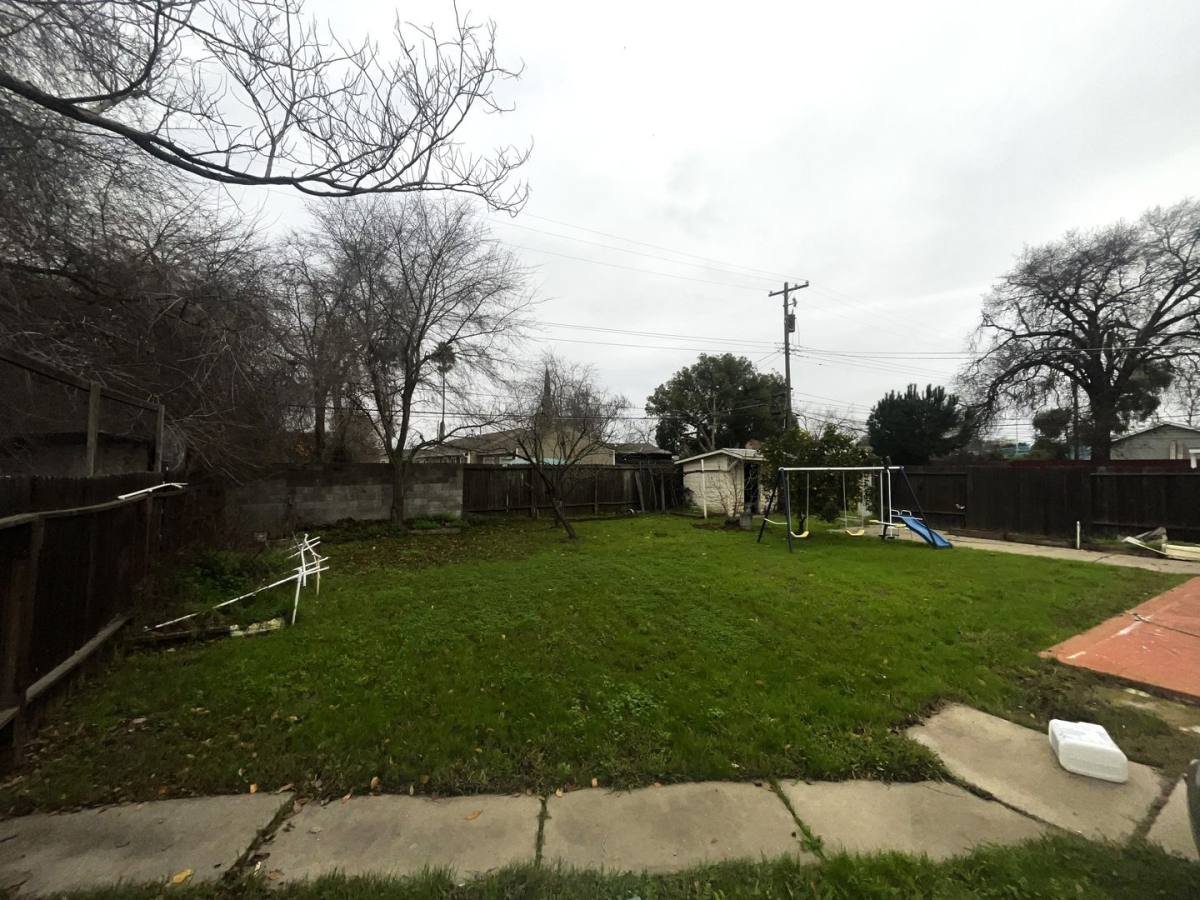 House for rent at 3600 26th Ave, Sacramento, CA 95820