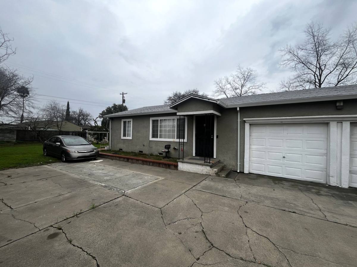 House for rent at 3600 26th Ave, Sacramento, CA 95820