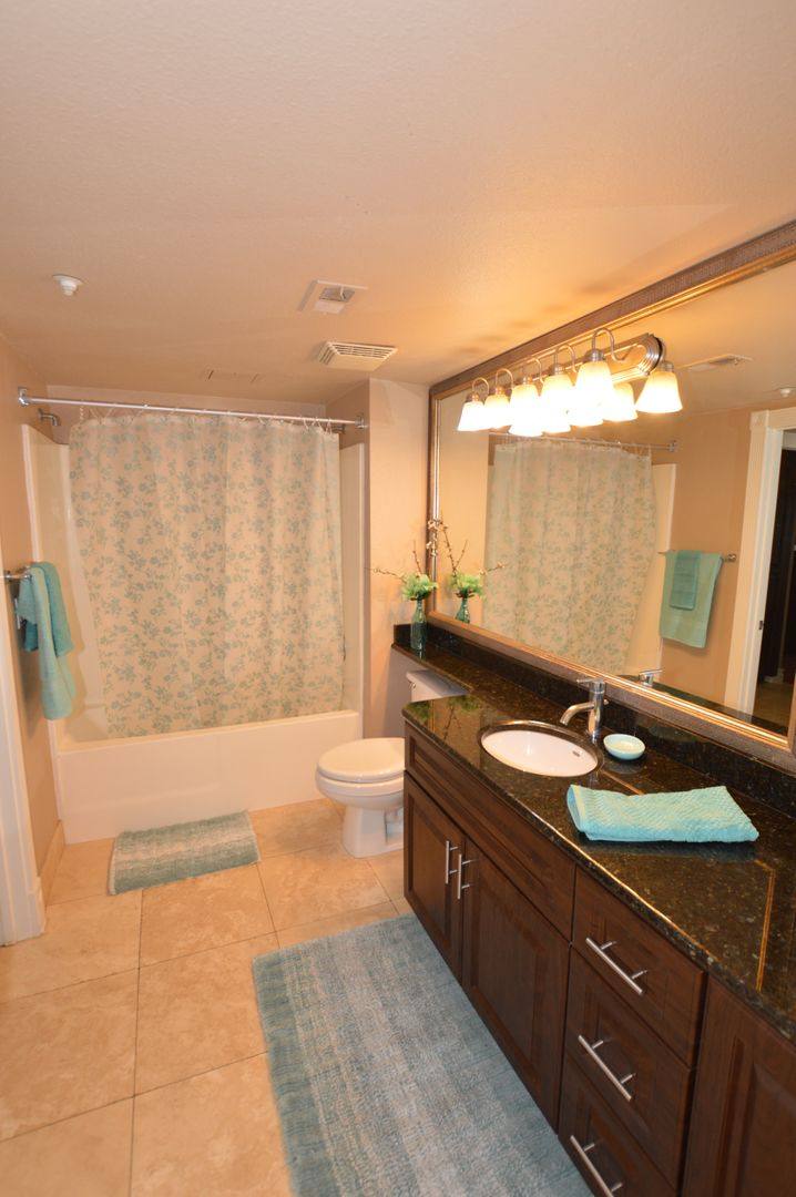 Condo for rent at 270 E Flamingo Rd, Las Vegas, NV 89169