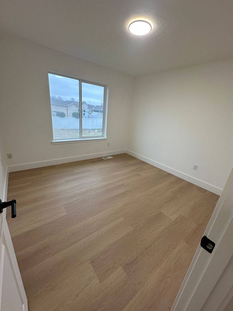 House for rent at 7915 Chehalis Dr, Pasco, WA 99301