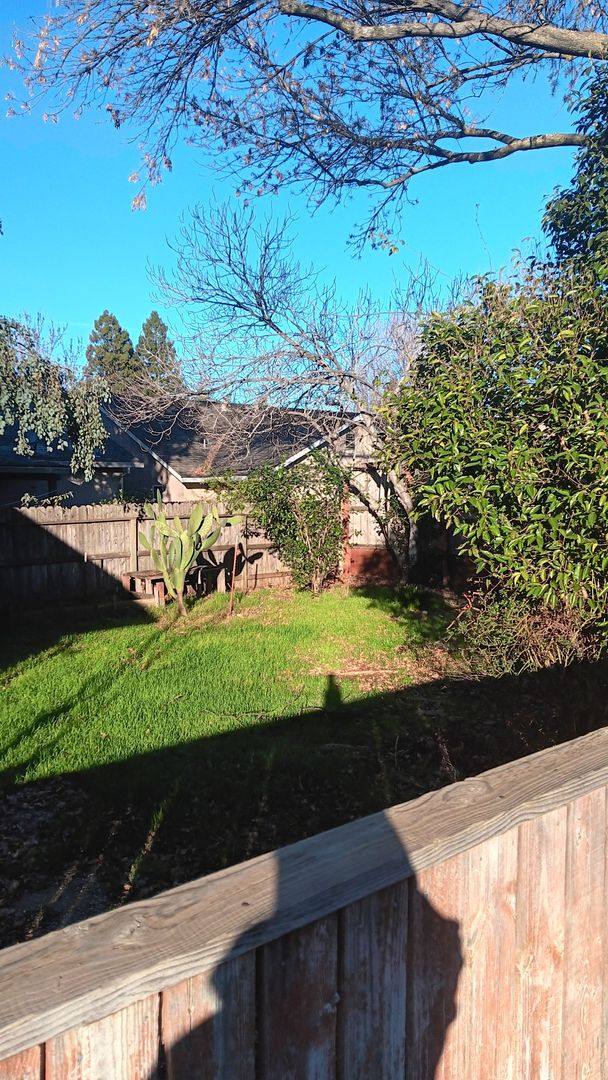 Townhouse for rent at 2419 Mariposa Ave, Chico, CA 95926