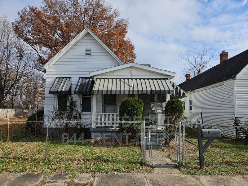House for rent at 304 S Grand Ave, Evansville, IN 47713