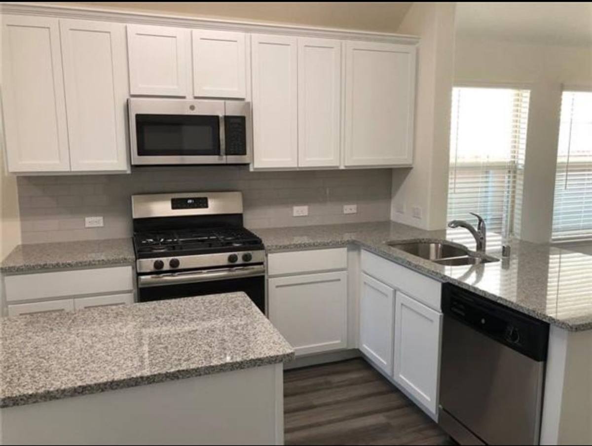 House for rent at 4002 Bighorn Dr, Forney, TX 75126