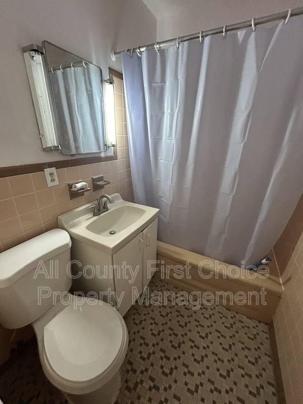 Condo for rent at 5364 4th St N #211, Saint Petersburg, FL 33703
