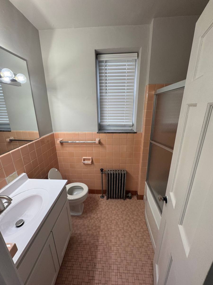 Apartment for rent at 2501 Kemper Rd, Cleveland, OH 44120