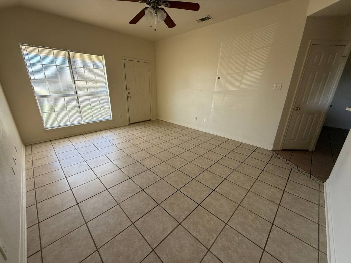 Apartment for rent at 1309 Nicholas Circle, Killeen, TX 76542