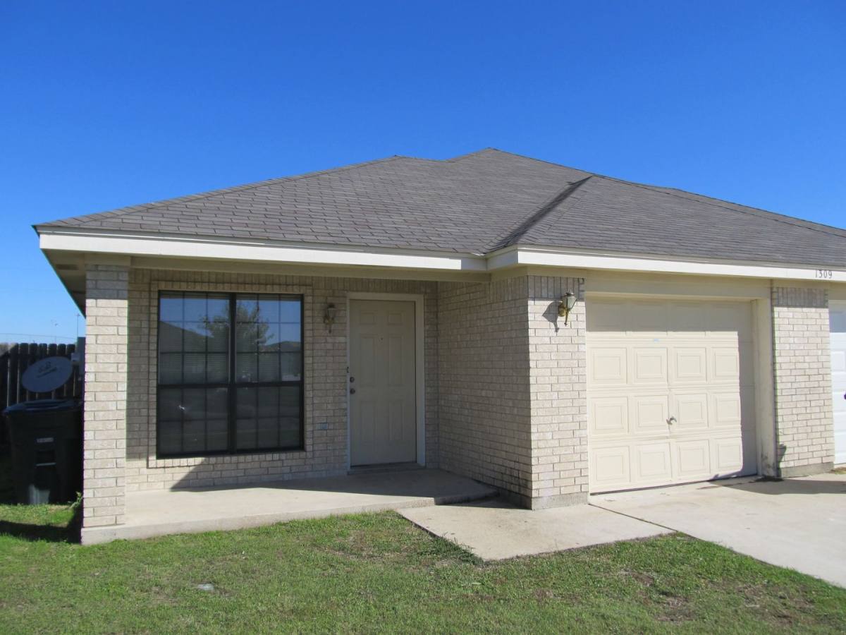 Apartment for rent at 1309 Nicholas Circle, Killeen, TX 76542