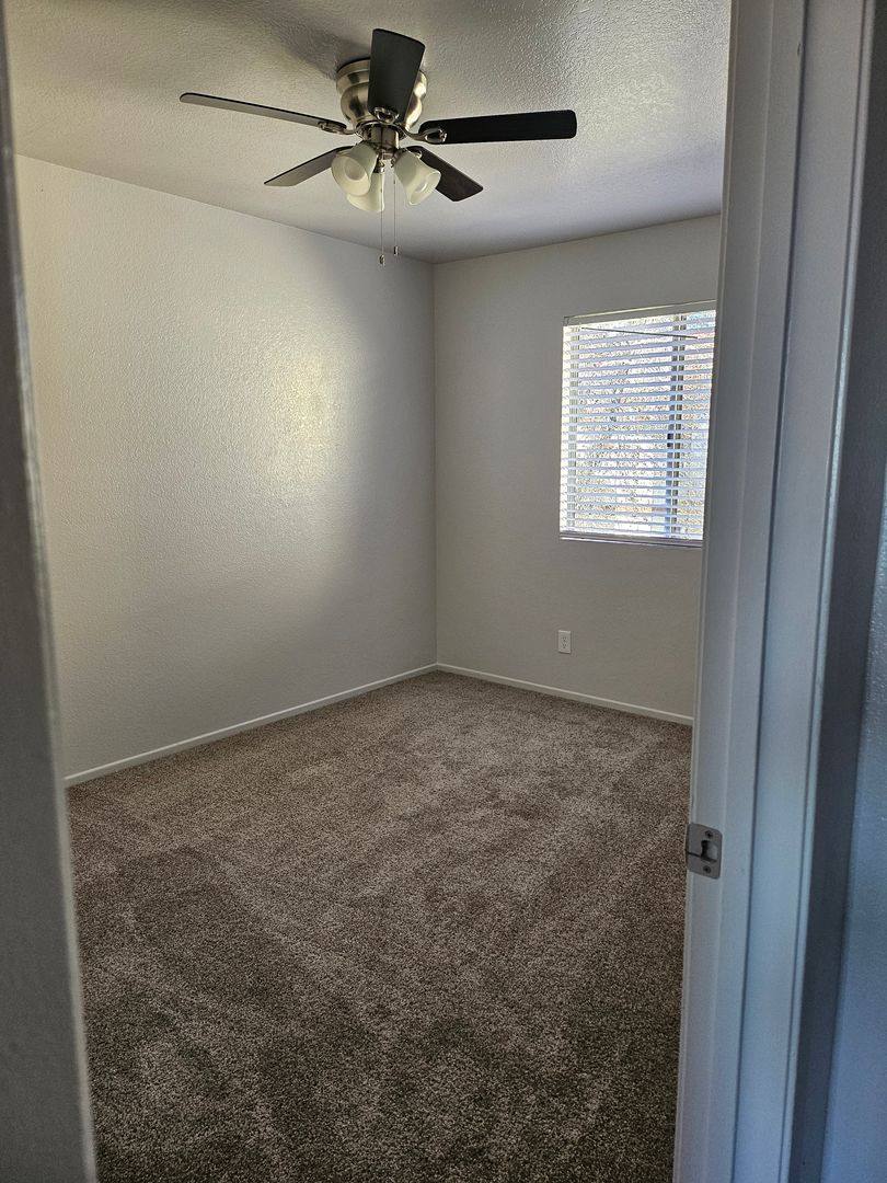 Apartment for rent at 38121 25th St E, Palmdale, CA 93550