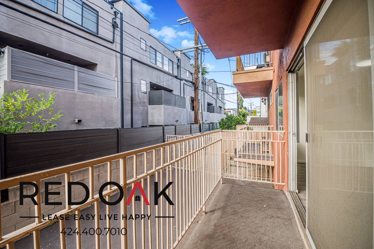 Condo for rent at 915 N Wilton Place #113, Los Angeles, CA 90038