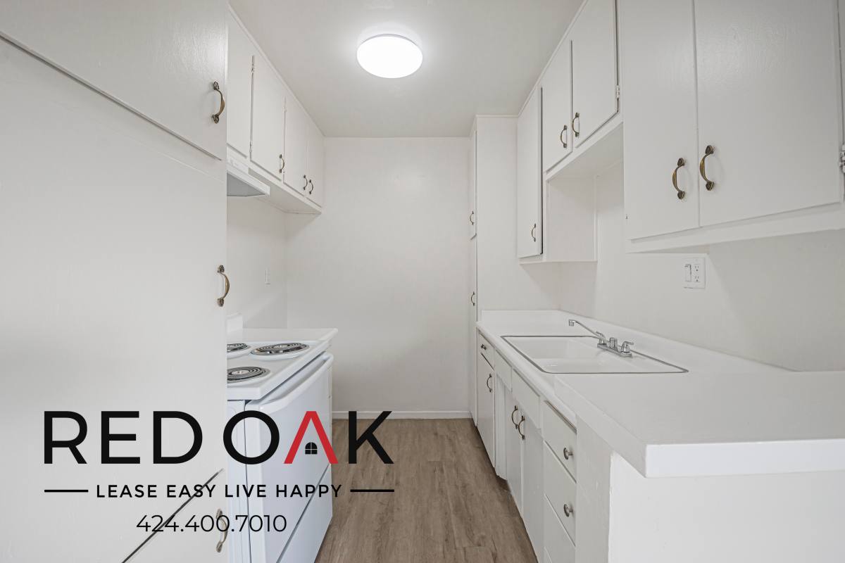 Condo for rent at 915 N Wilton Place #113, Los Angeles, CA 90038