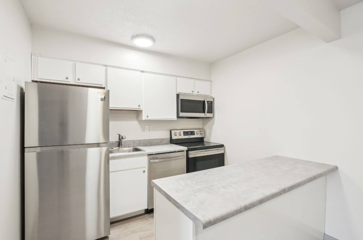 Apartment for rent at 1735 W 19th St, Lawrence, KS 66046