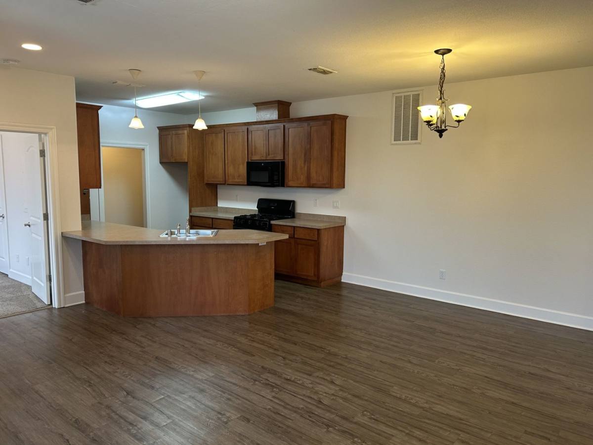 Apartment for rent at 403-405 Gilcrest Ave, Vallejo, CA 94591