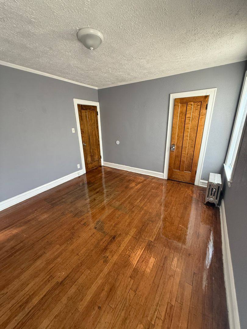 Apartment for rent at 1651 E 74th Place, Chicago, IL 60649