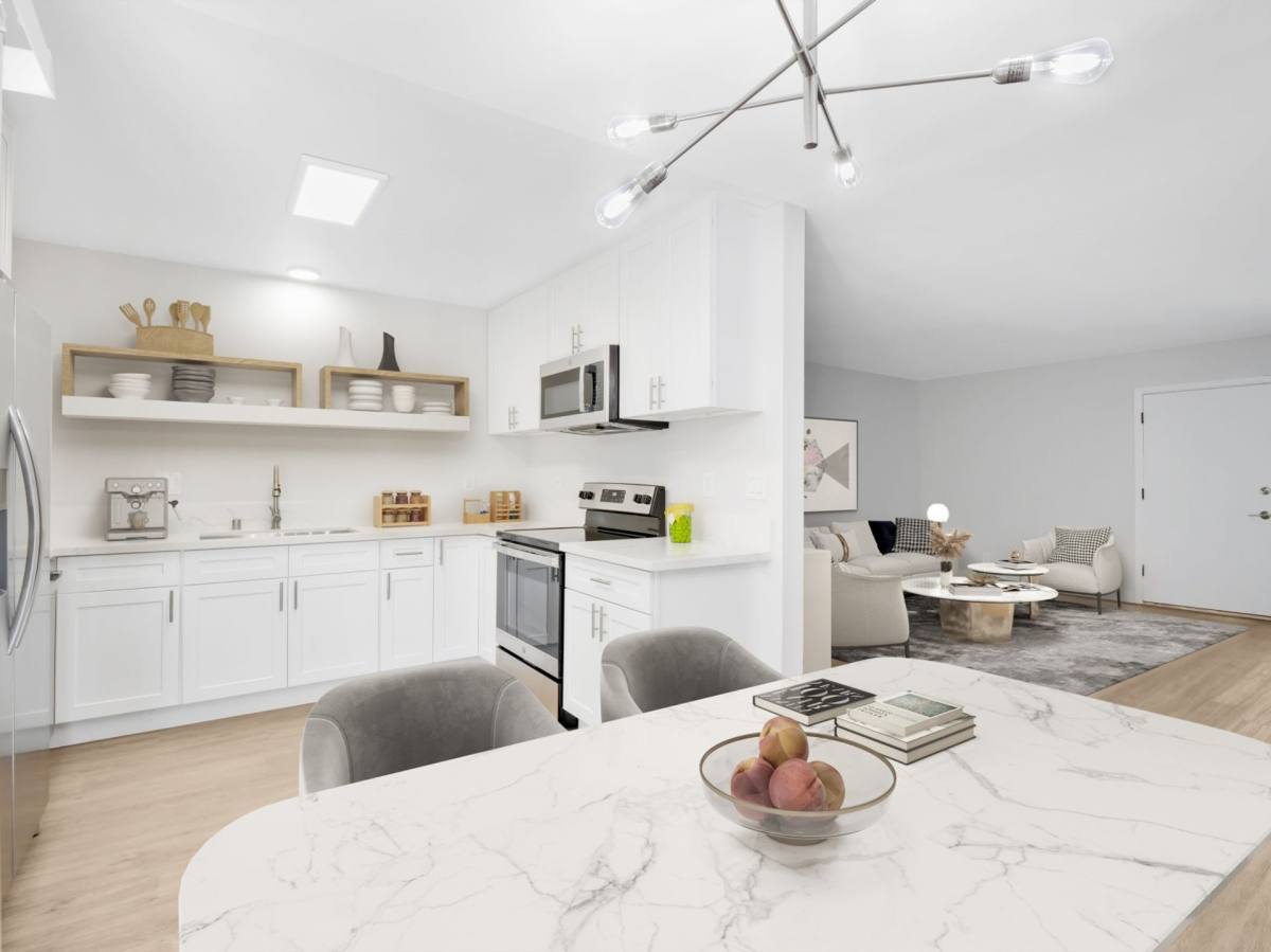 Apartment for rent at 11208 S Western, Los Angeles, CA 90047